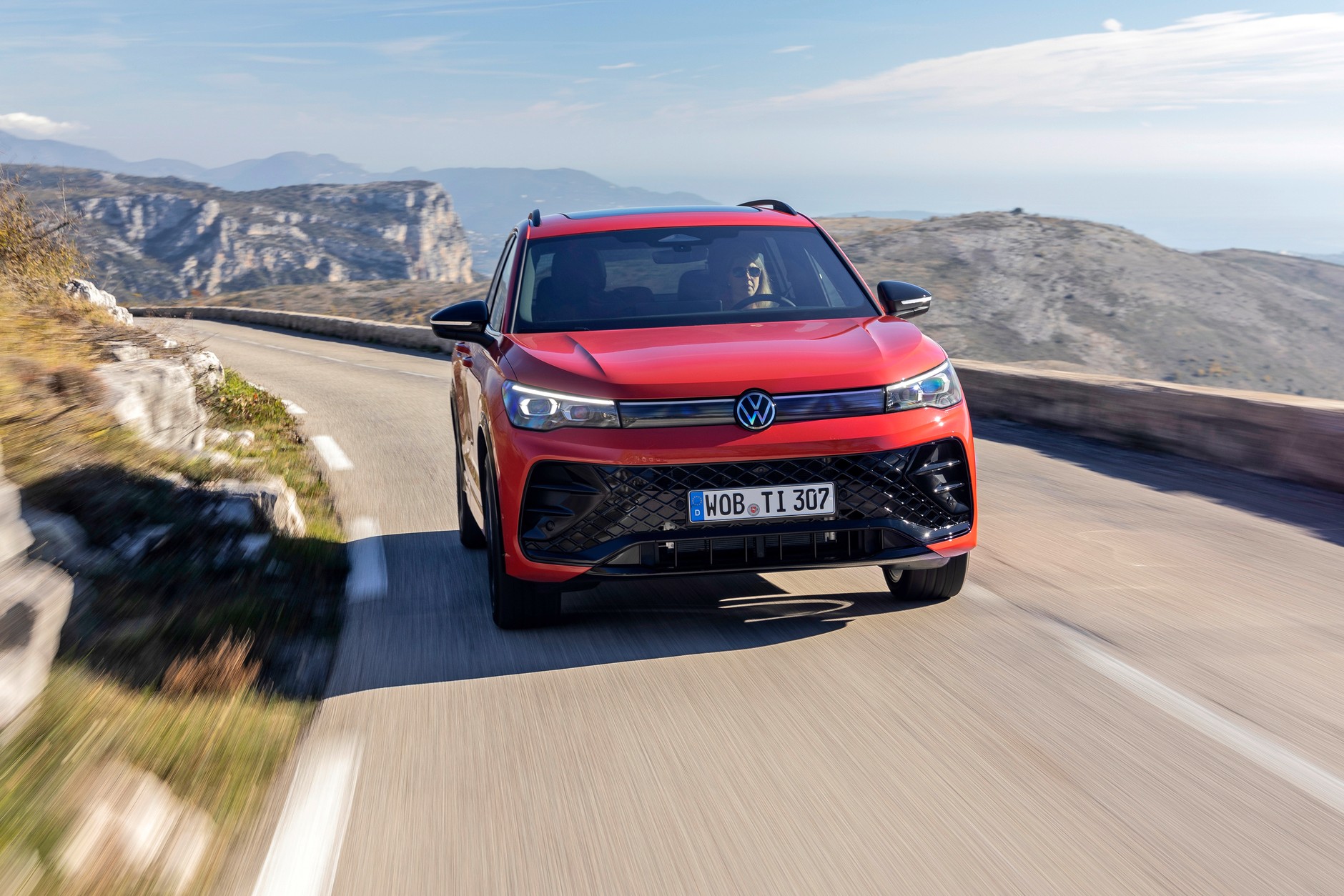 Volkswagen Tiguan i Tayron z silnikiem prosto z Golfa GTI