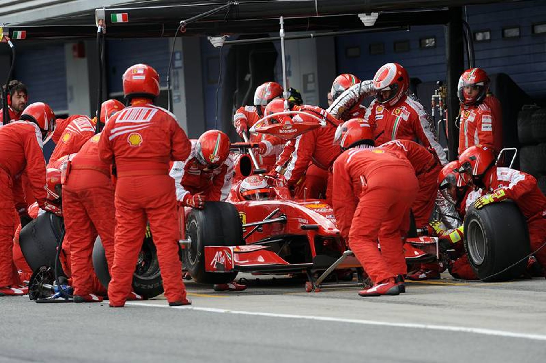 Formuła 1: fotogaleria z testów przed sezonem 2009