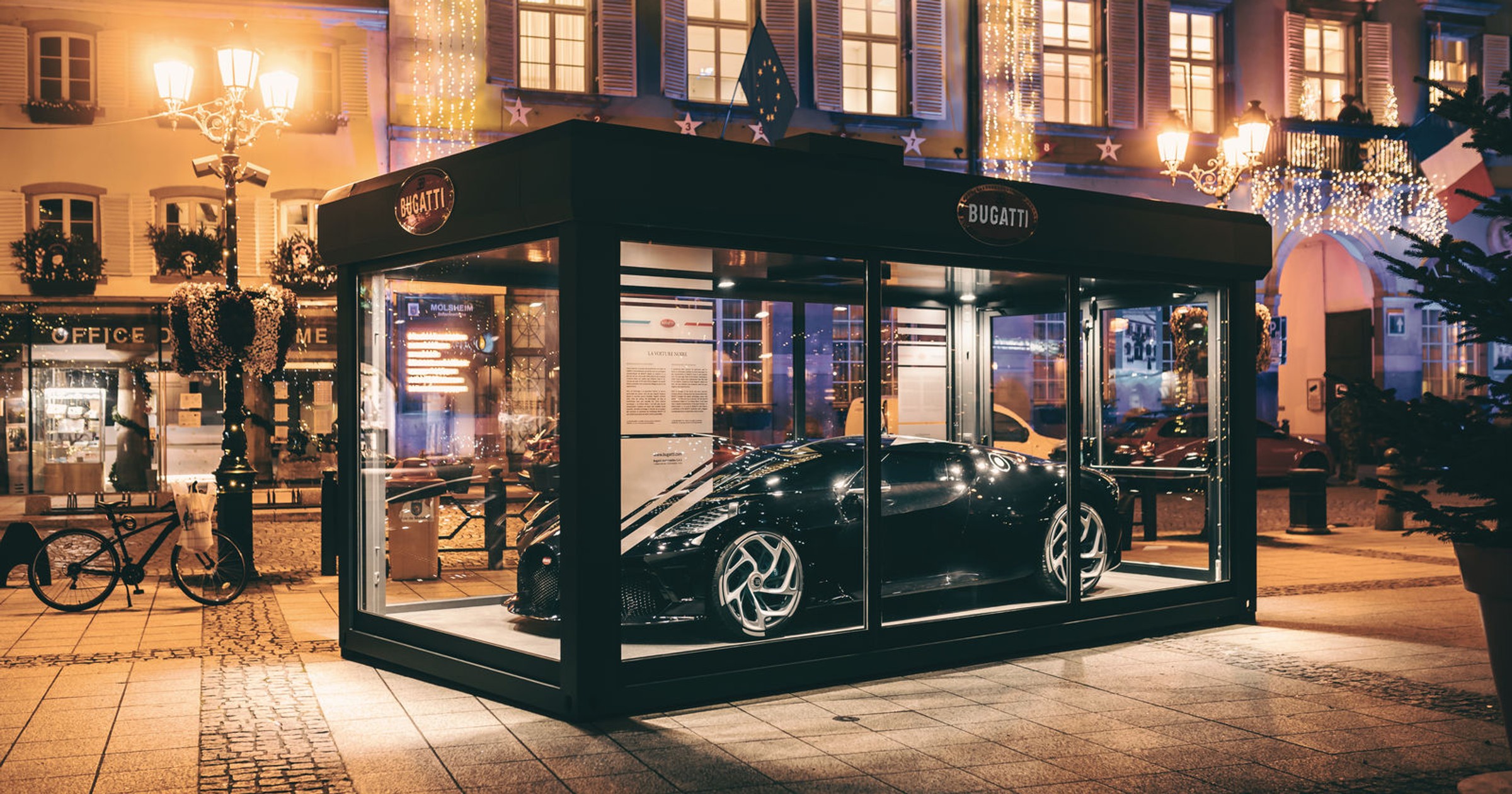 Bugatti La Voiture Noire w Molsheim
