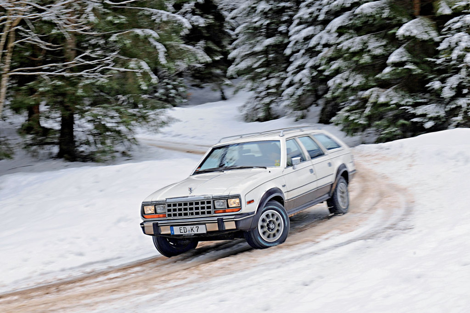 AMC Eagle Wagon- Pluszowy byczek
