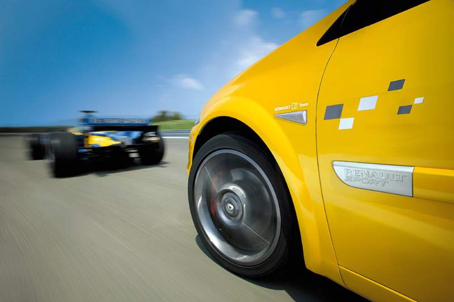 Renault: Megane F1 Team R26 dla uczczenia tytułu mistrza