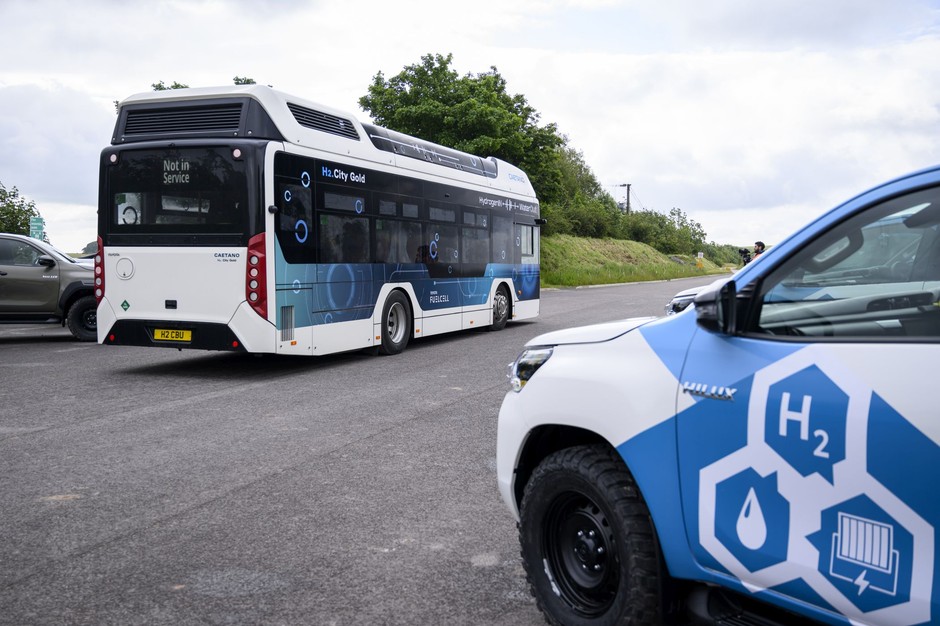 Wodorowy autobus Toyota CaetanoBus