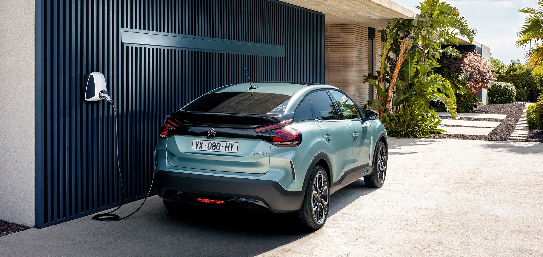Nowy Citroen C4 – kompakt o cechach SUV-a