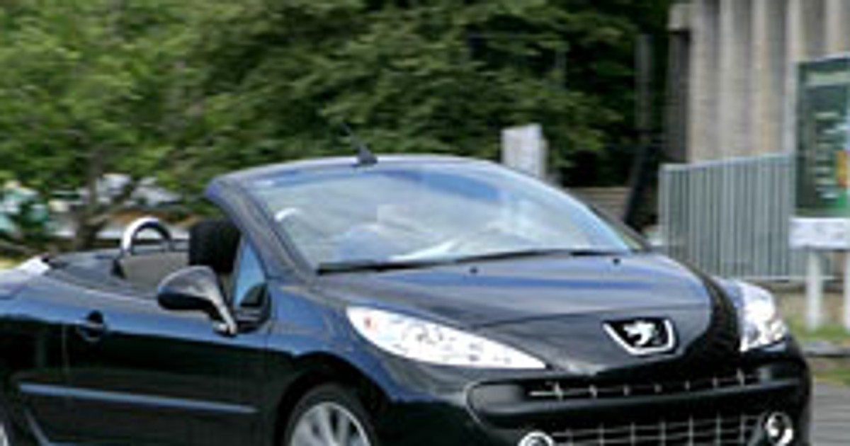 Peugeot 207 CC - uwodziciel bez dachu
