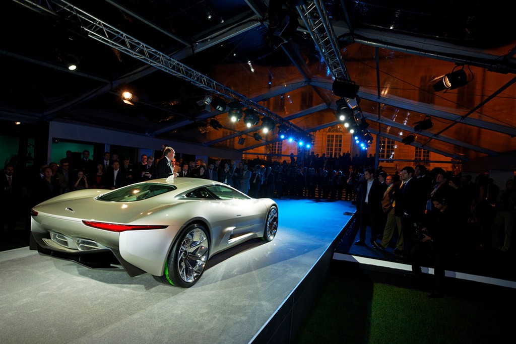Supersportowy Jaguar trafi do produkcji