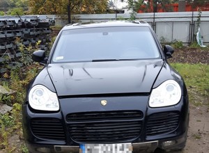 Od Audi po Porsche. Warszawa sprzedała auta usunięte z ulic