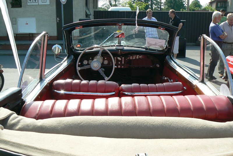 Oldtimery u podnóża Beskidów (fotogaleria)