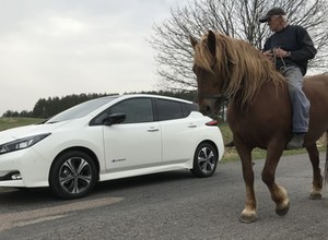 Nissan Leaf – elektryzujący kompakt. I to całkiem duży