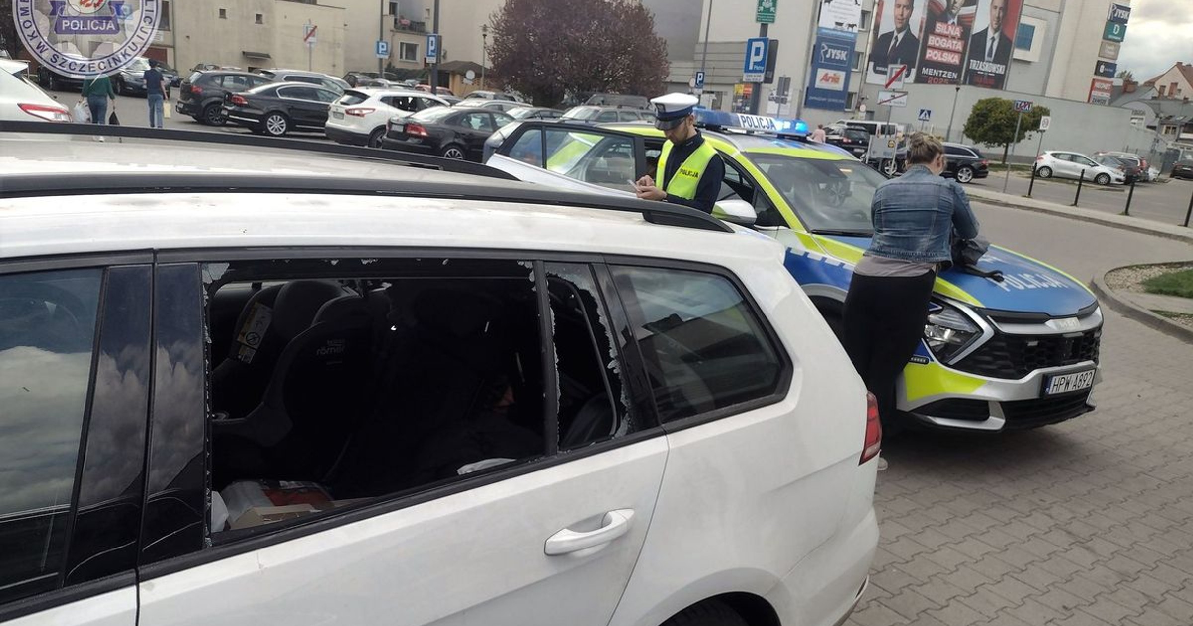Policjanci wybili szybę, by ratować malutkie dziecko