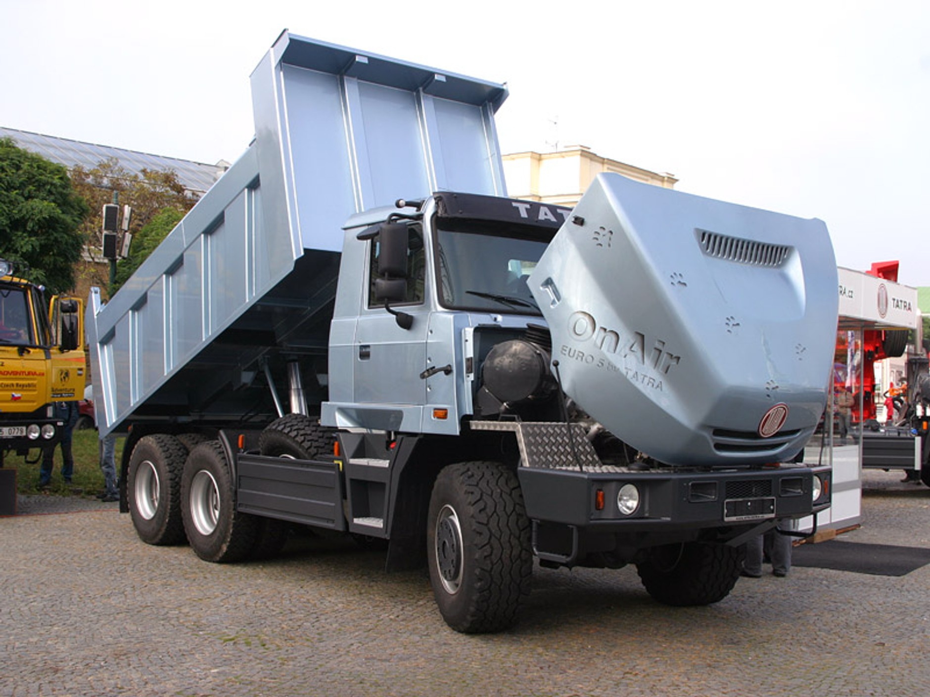 Autoshow Praha 2008: paryskie premiery w Pradze (Octavia, Soul, Insignia, Golf VI)