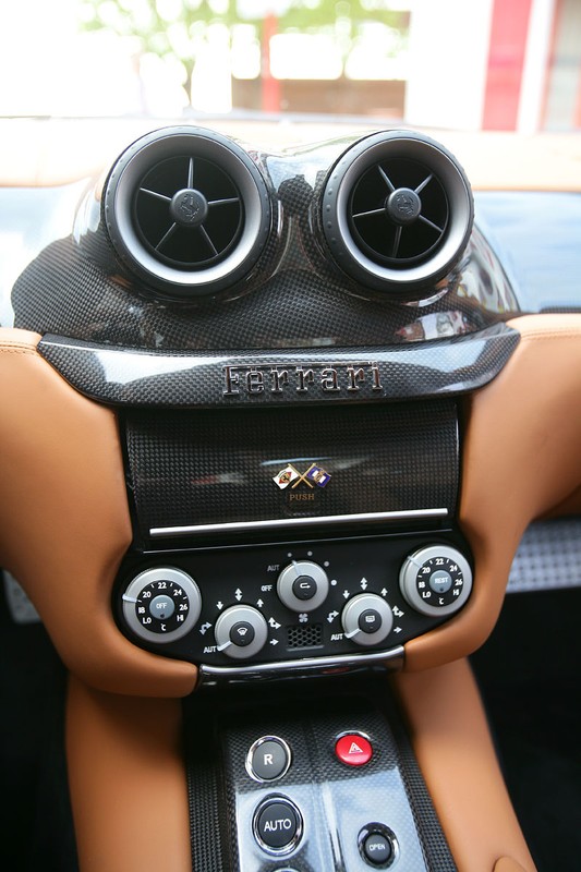 Ferrari 599 HGTE: pakiet dla Fiorano (fotogaleria)