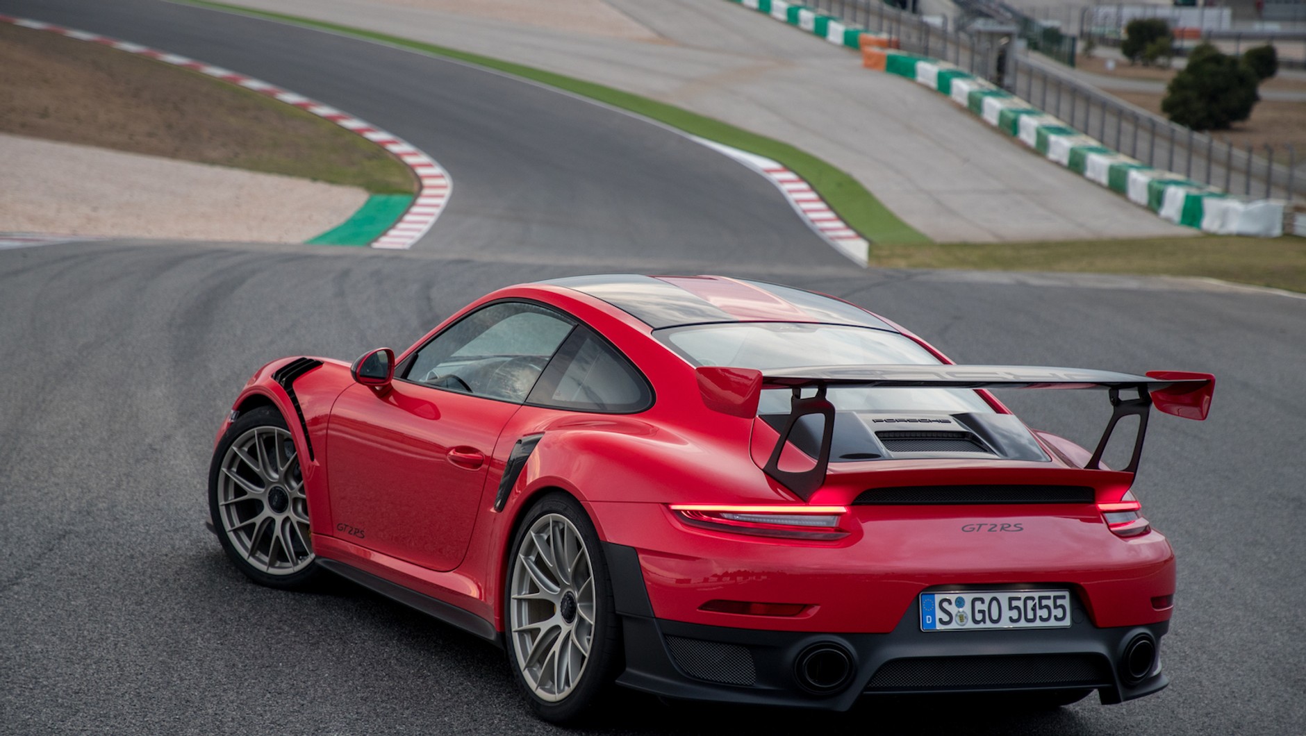 Porsche 911 GT2 RS