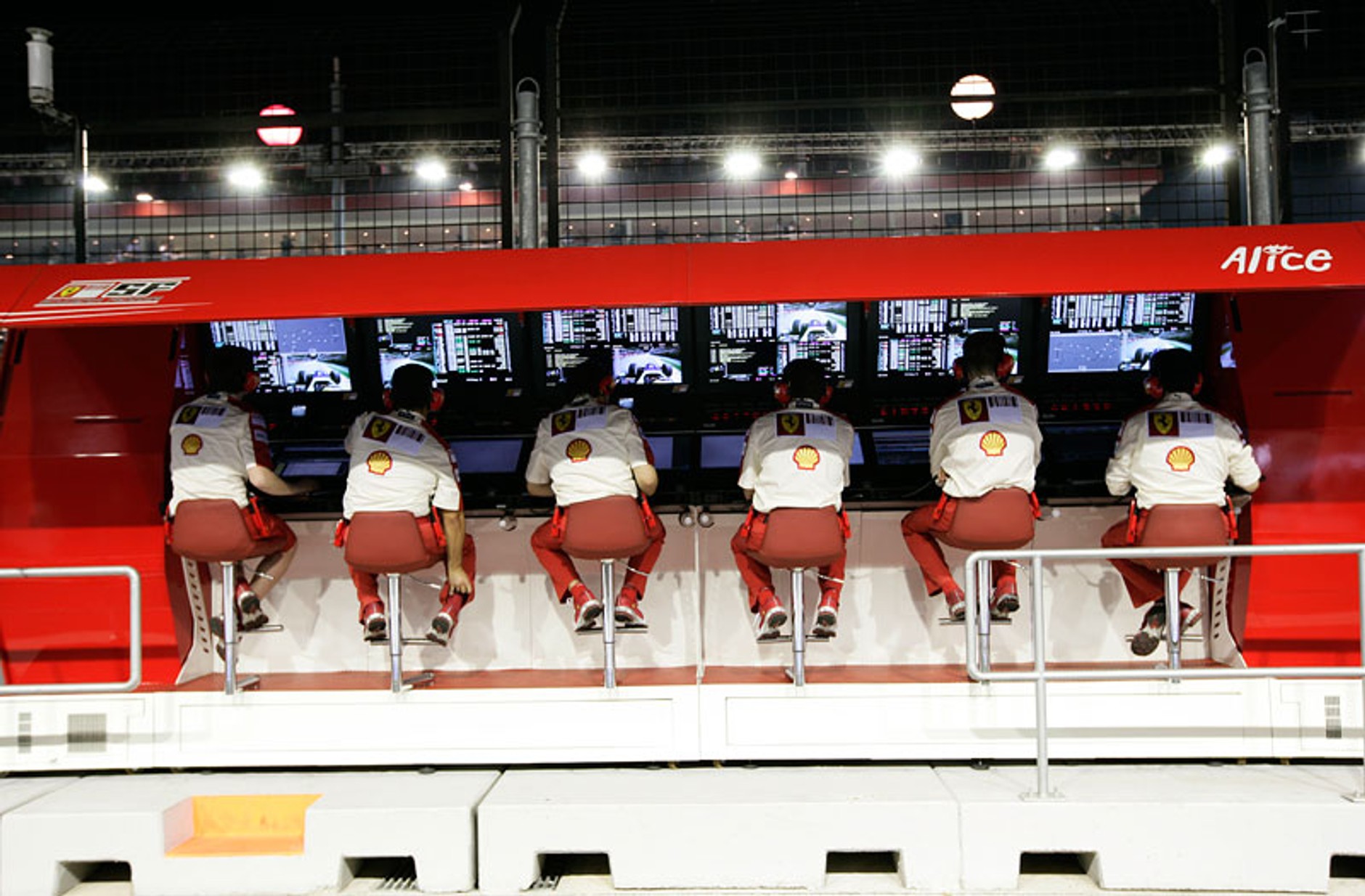 Grand Prix Singapuru 2009: sukces Hamiltona - fotogaleria Jiři Křenek