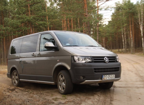 Volkswagen Multivan 2.0 BiTDI PanAmericana: salonka na eskapady