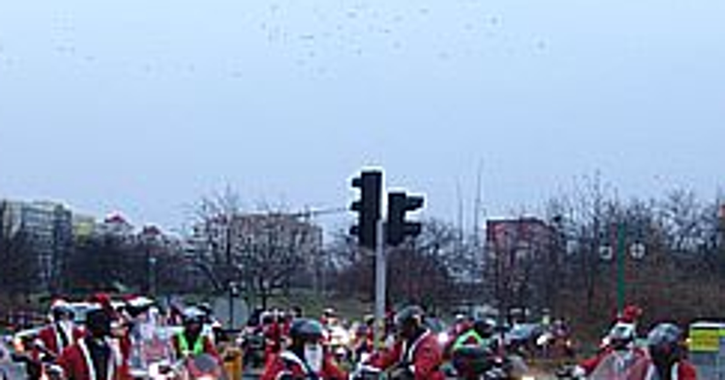 Warszawska parada Mikołajów