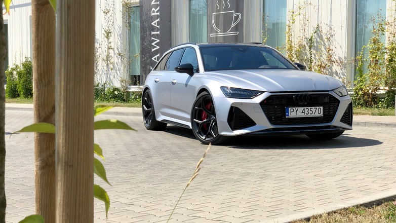 Audi RS6 Avant Performance