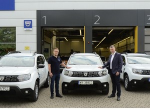 Dacia Duster dla urzędników. Zakupy dla państwowej służby