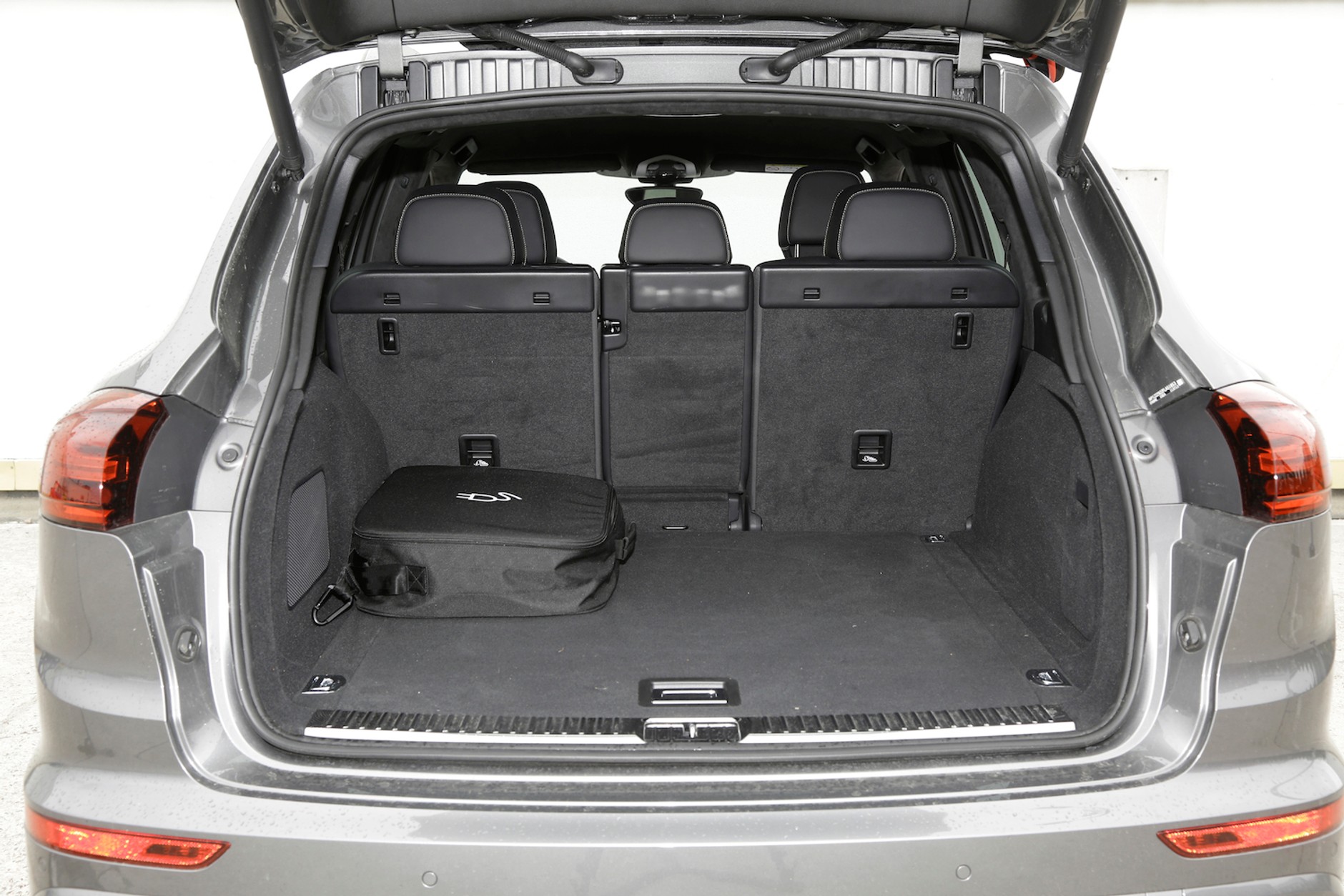 Porsche Cayenne E-Hybrid - alternatywa diesla