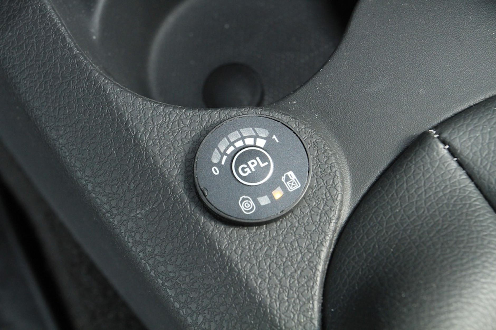 Dacia Logan MCV z gazem