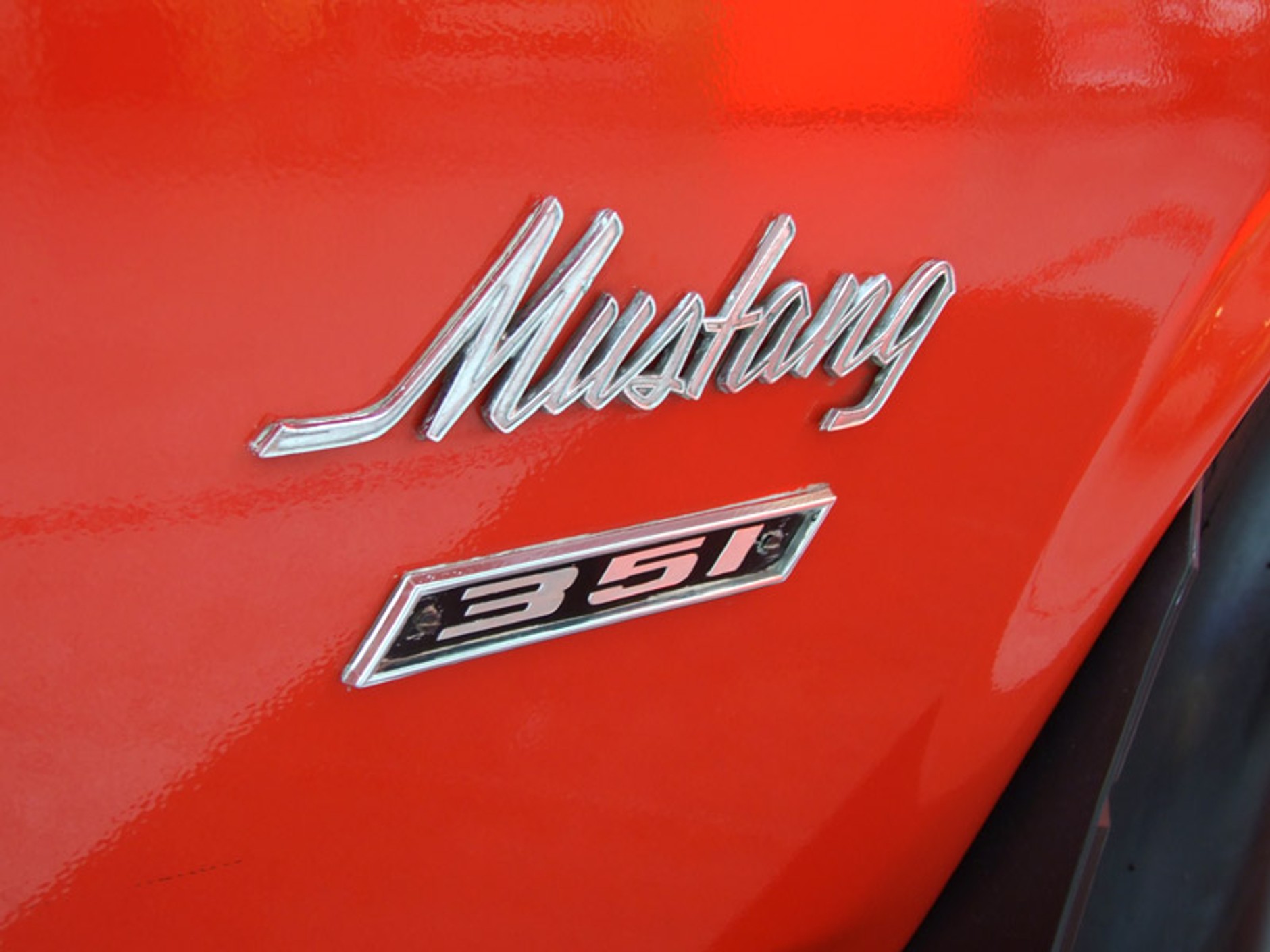 Zlot samochodów amerykańskich w Brnie (fotogaleria)