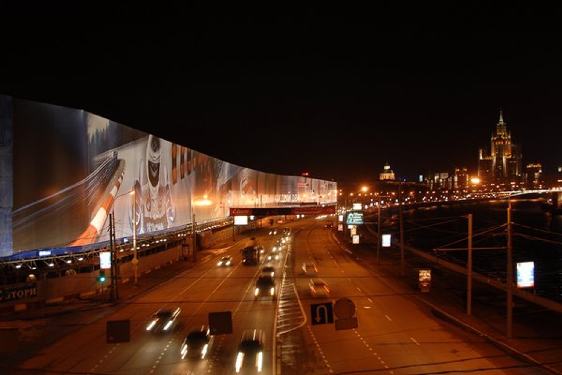 BMW: największa reklama modelu M w Moskwie