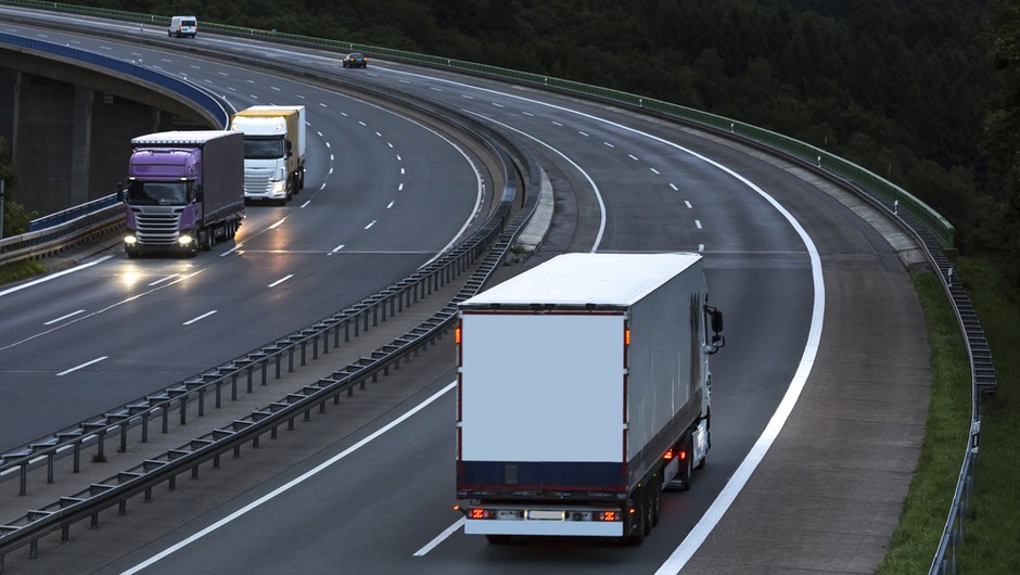 Niemieckie służby coraz częściej notują przypadki oszustw w transporcie drogowym