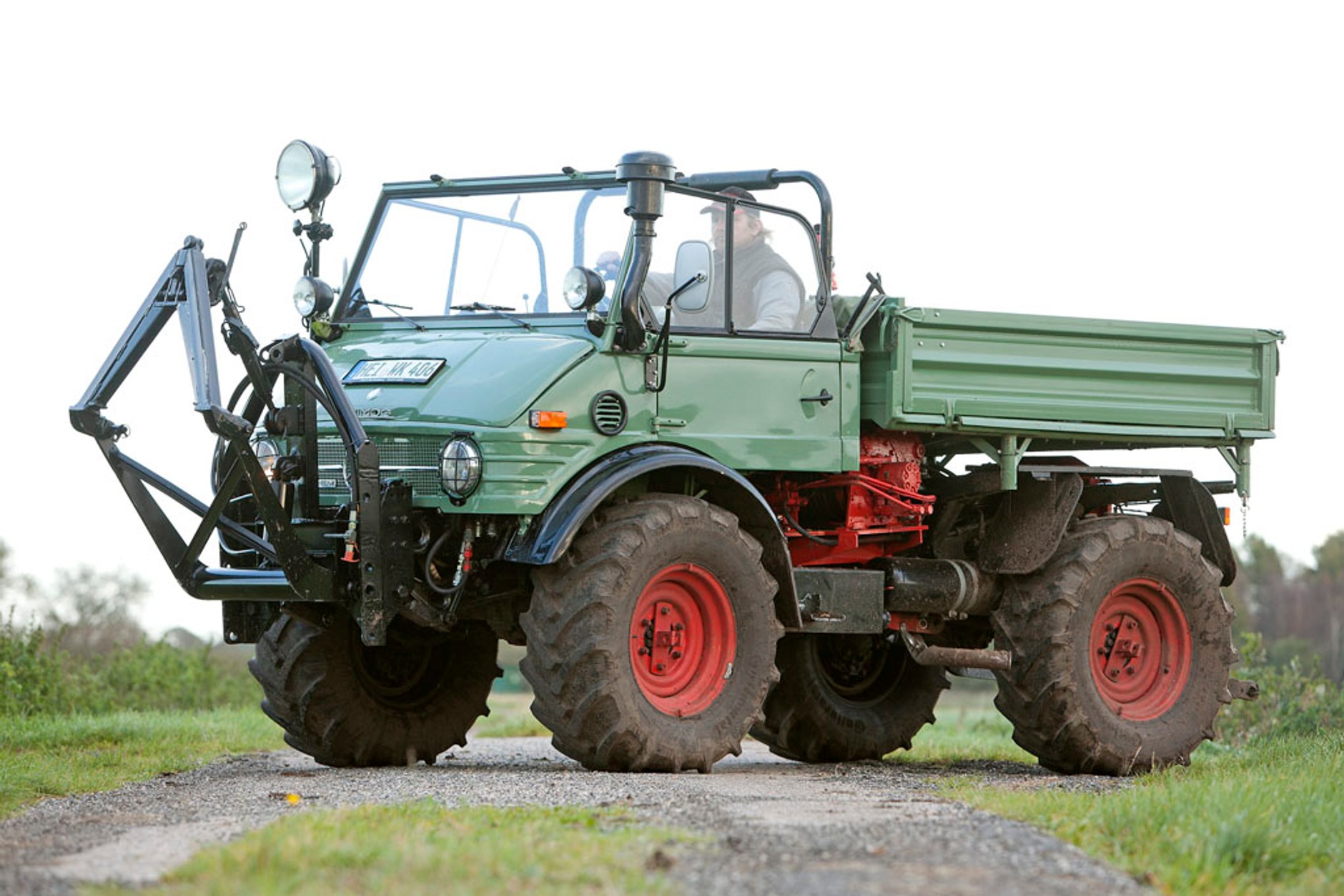 Unimog 406 - klasyk na ciężkie warunki