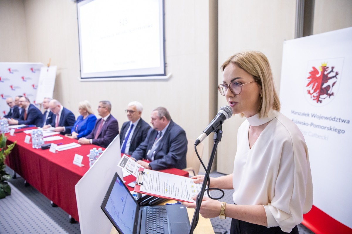 Konferencja ws. budowy drogi S15