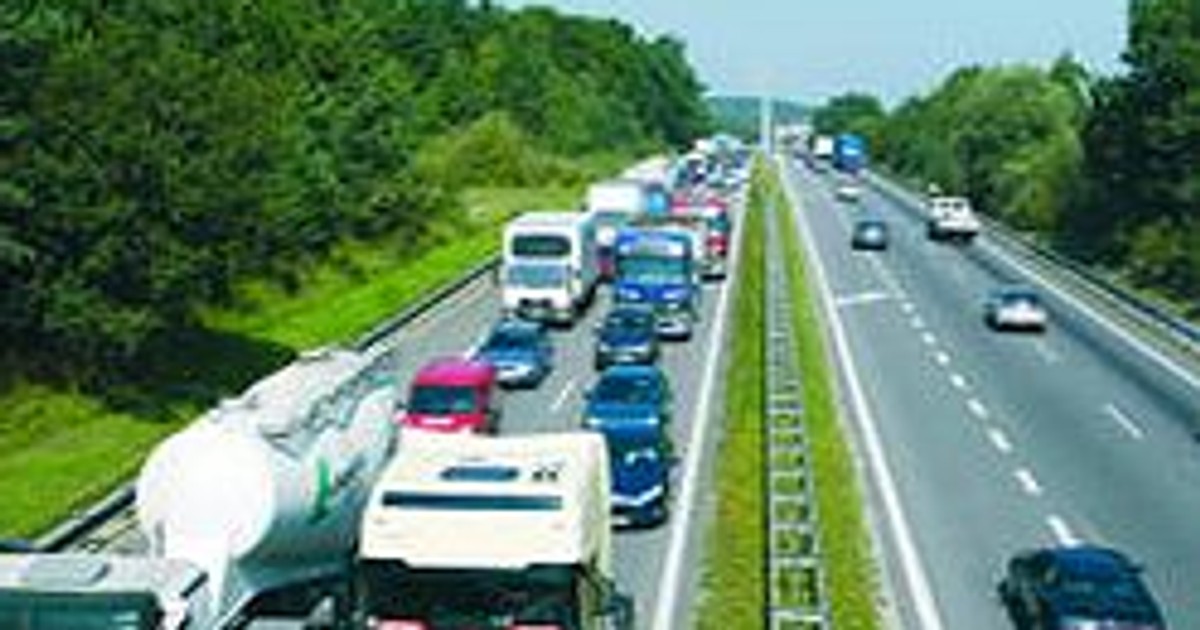 Trójmiasto: wywrócona ciężarówka zablokowała obwodnicę