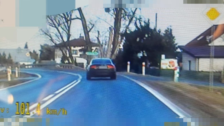 Stracił prawo jazdy za brawurową jazdę