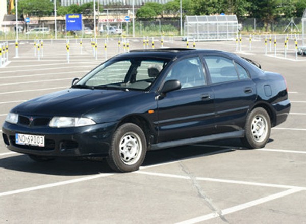 Mitsubishi Carisma - Japończyk tylko z nazwy