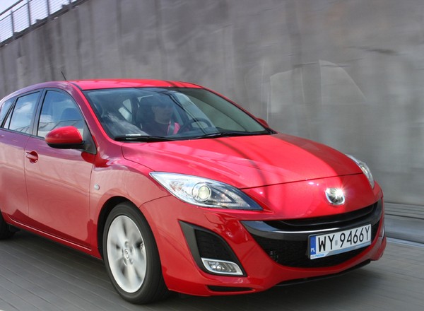 Mazda 3 2.0: Trójka w pikantnym opakowaniu