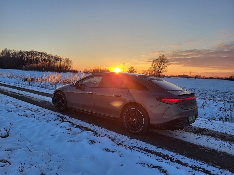 Mercedes AMG EQS 53