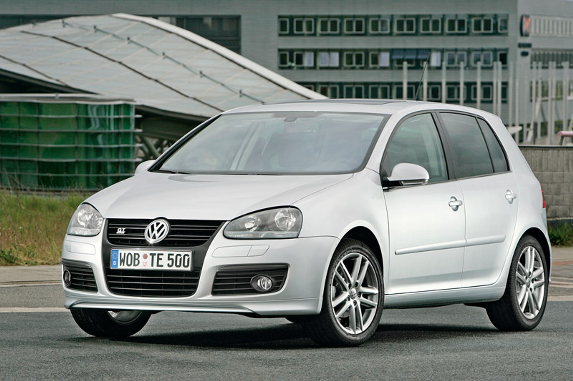 Volkswagen Golf GT Sport - to się opłaca