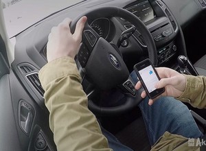 Kierowcy dostają dziwne SMS-y. Uwaga na linki