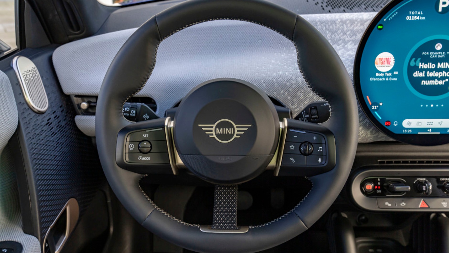 W pełni elektryczne MINI Cooper