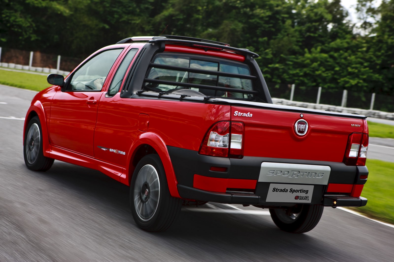 Fiat Strada Sporting w nowej szacie