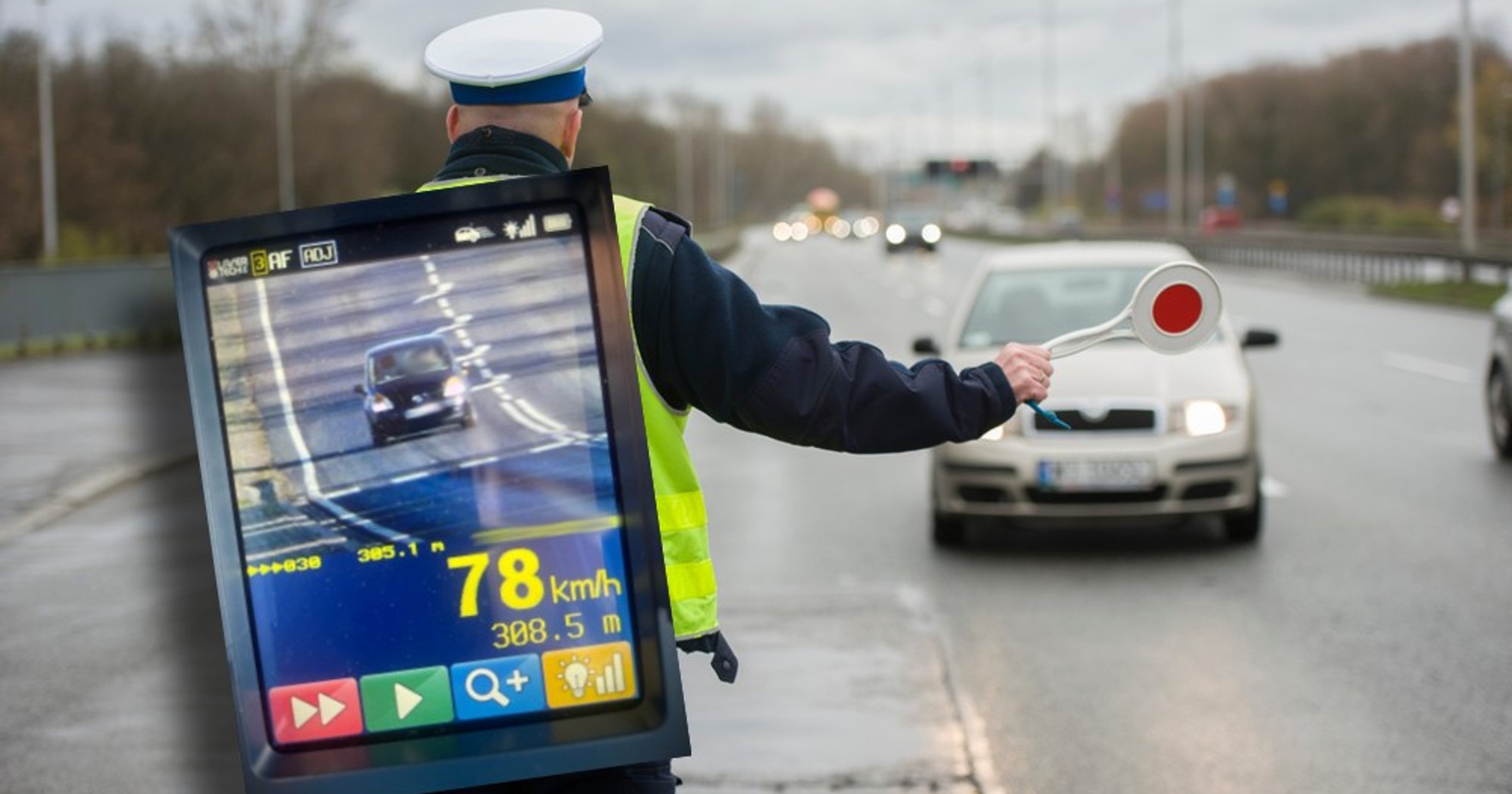 Kierowca jechał bez uprawnień, przeglądu i pod wpływem. Zatrzymano go za przekroczenie prędkości
