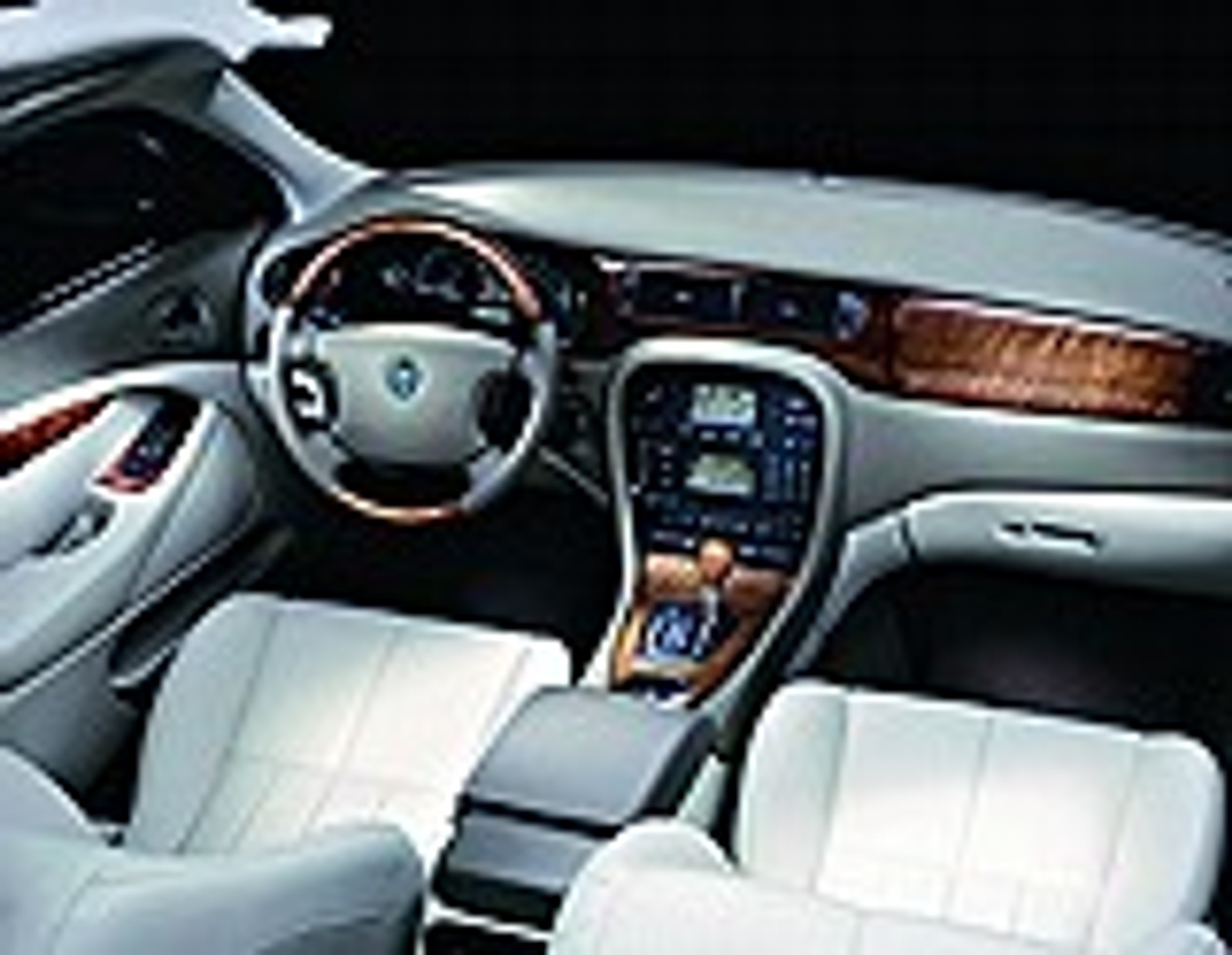 Makijaż dla Jaguara S-Type