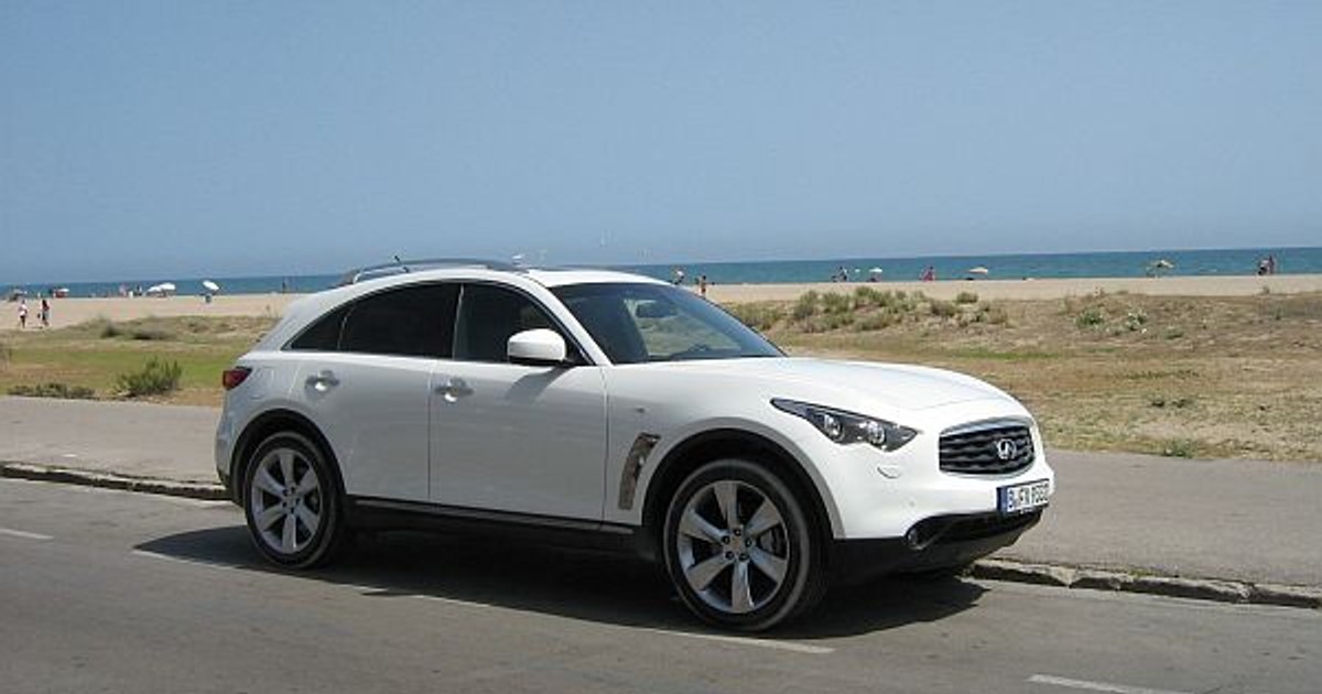 Infiniti FX30d