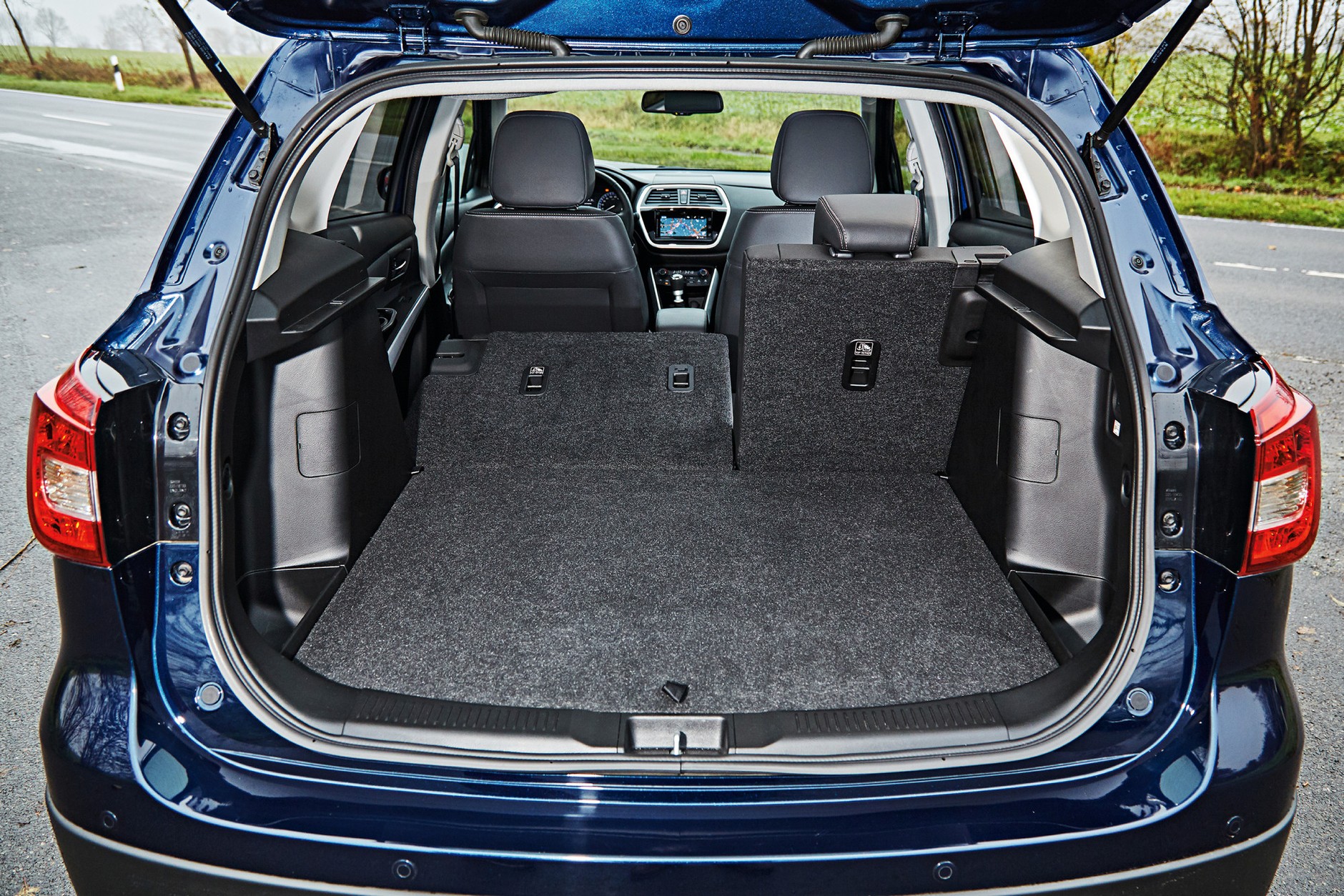 Porównanie par SUV-ów od Opla, Kii, Suzuki, Mini i BMW