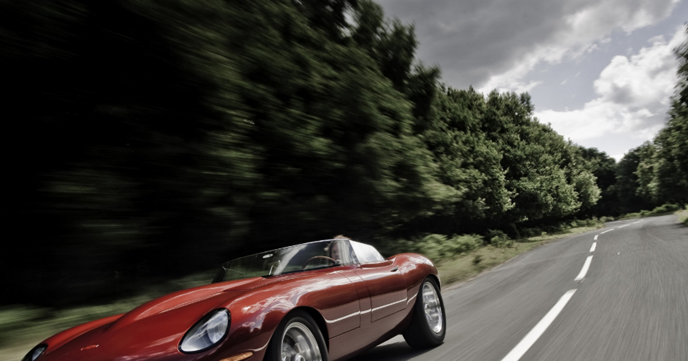 Jaguar E-Type Speedster - Nowoczesna legenda
