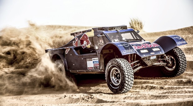 Sainz w nowym buggy na Dakar 2014