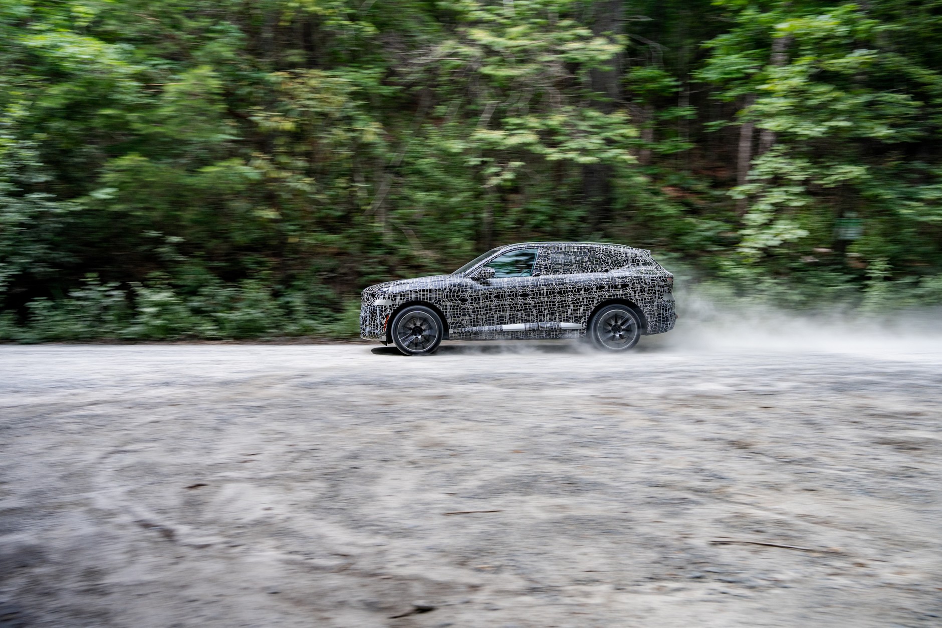 Nowe BMW X5 w specjalnym maskowaniu