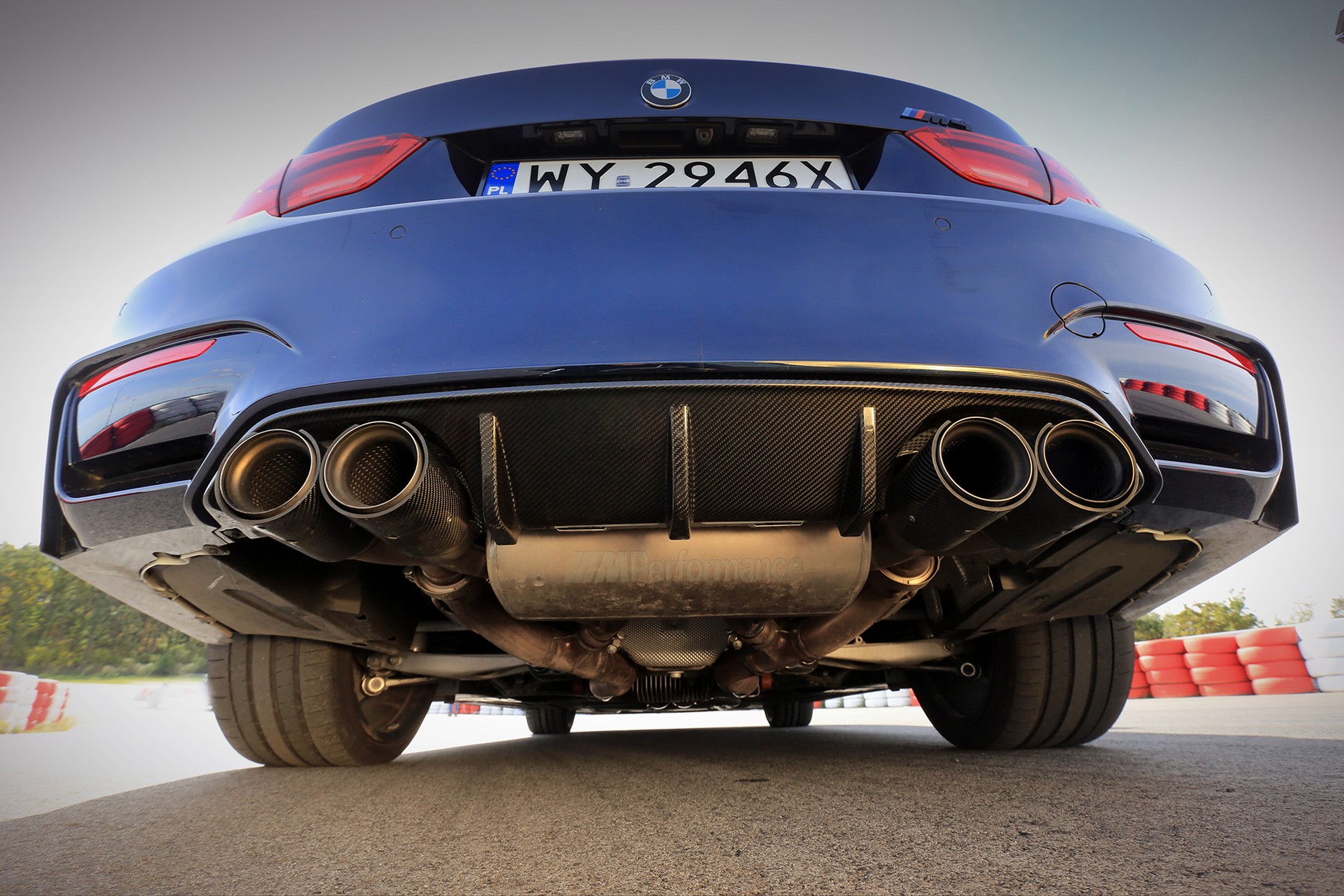 BMW M4 Cabrio M Performance - twardy zawodnik