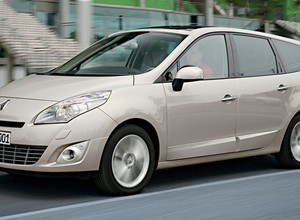Renault Grand Scenic 1.9 dCi - Całkiem twarda sztuka