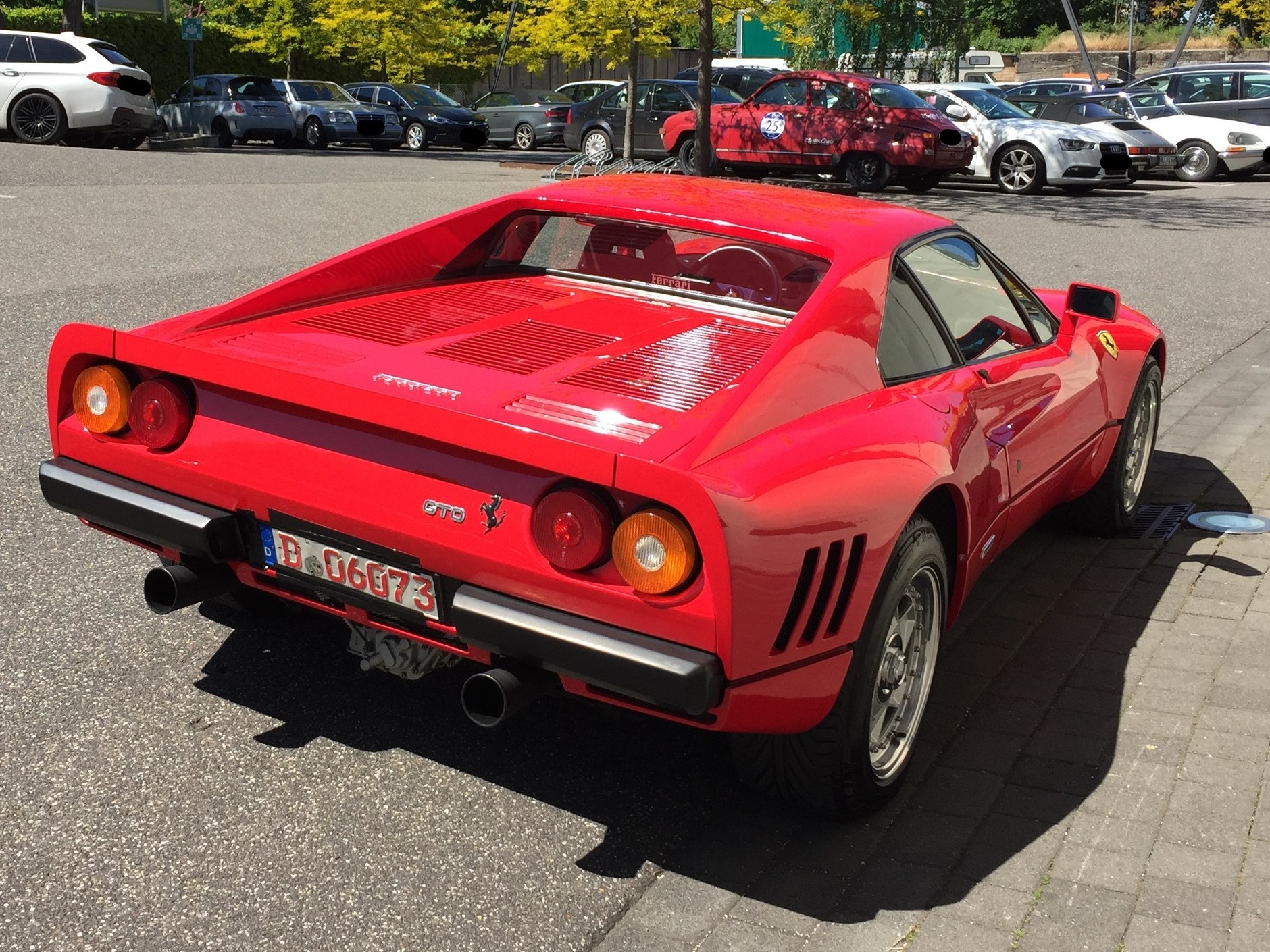 Skradzione w Niemczech Ferrari 288 GTO