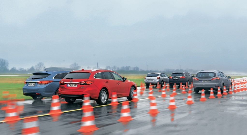 Mazda 6 kontra Hyundai i40, Renault Laguna, Opel Insignia i Ford Mondeo: porównanie pięciu kombi klasy średniej