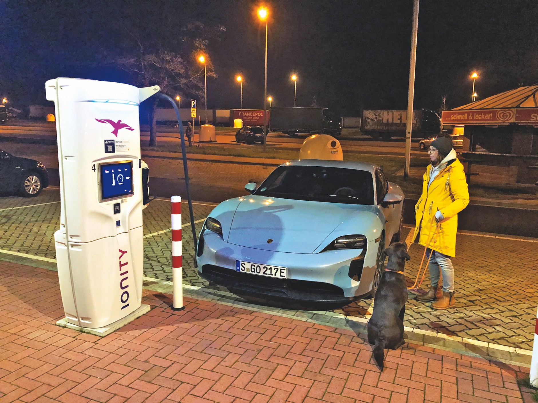 Test na dystansie 100 tys. km: Porsche Taycan 4S