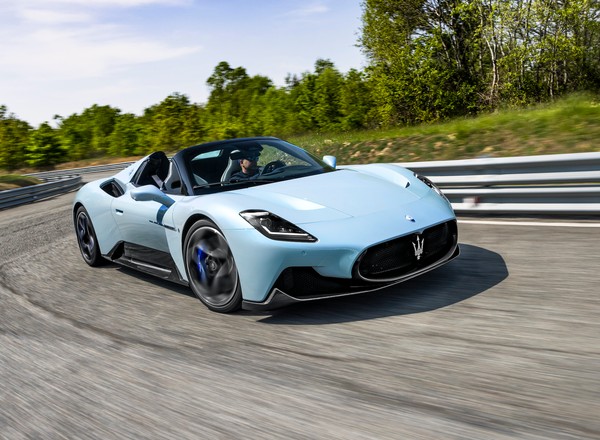 Maserati MC20 Cielo – supersportowiec teraz także jako spyder